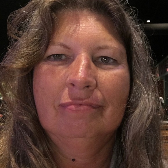 Meet your Posher, Patsy - Picture 3 of 6